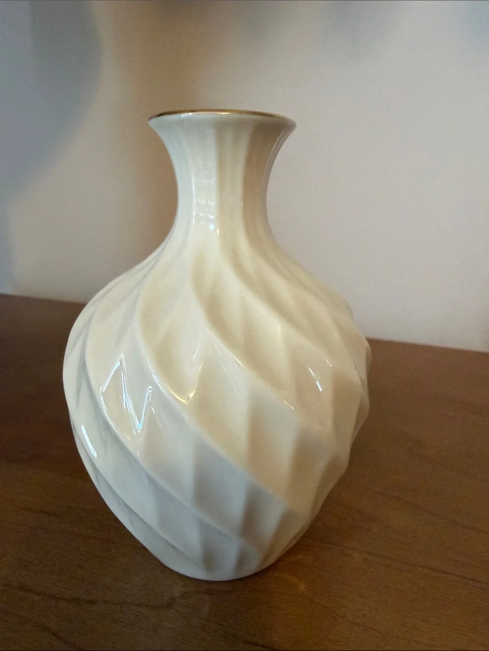 Lenox Richmond Collection Swirl Bud Vase.